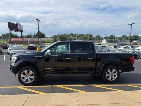 Used 2018 Ford F150 Platinum w/ Equipment Group 701A Luxury AWD/4WD image 3