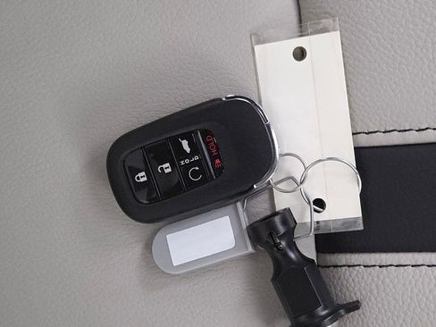 New 2026 Honda Pilot Touring image 20