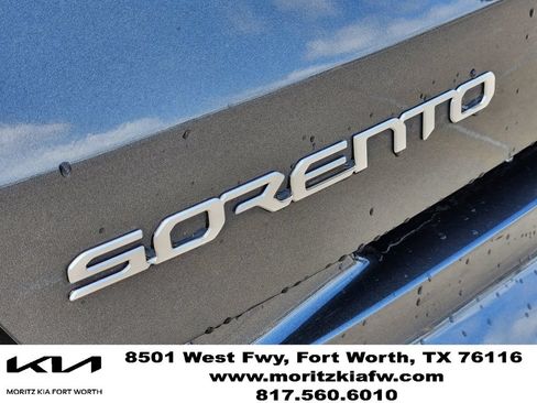 Certified 2023 Kia Sorento EX w/ Panoramic Sunroof Package FWD image 11