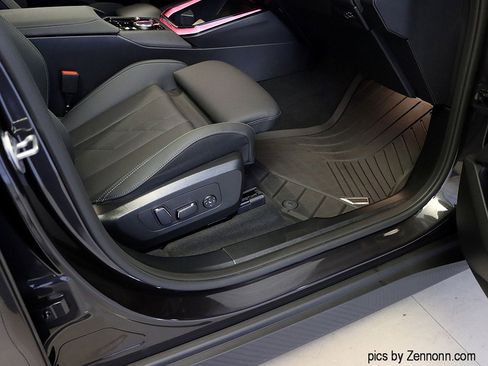 Certified 2025 BMW X3 xDrive30i w/ Premium Package image 36