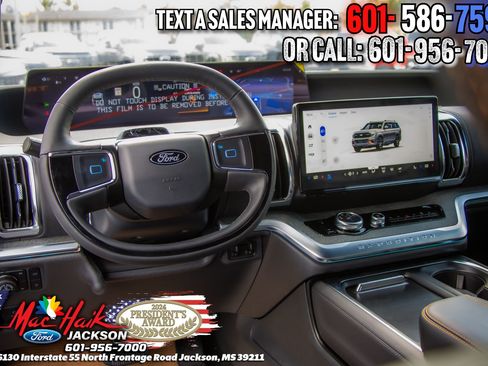 Used 2025 Ford Expedition Tremor AWD/4WD image 7