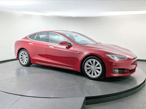 Used 2017 Tesla Model S 90D image 11