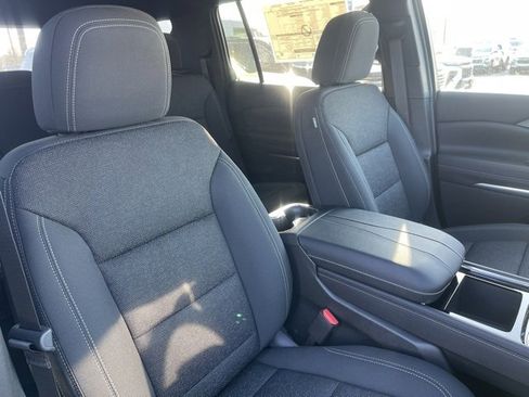 New 2026 Chevrolet Traverse LT w/ LPO, Floor Liner Package image 12