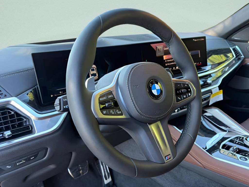 New 2027 BMW X6 xDrive40i w/ Executive Package AWD/4WD image 13