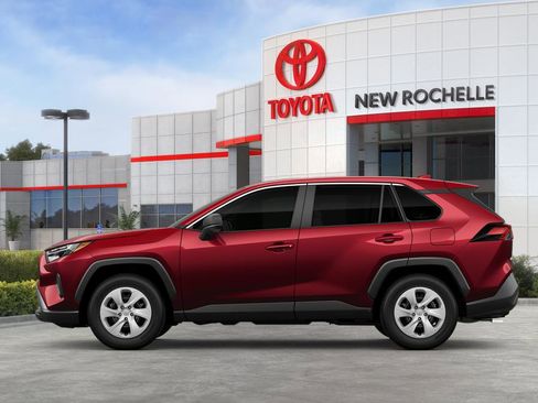 New 2025 Toyota RAV4 LE image 4