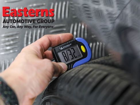 Used 2023 Tesla Model 3 Standard Range image 26