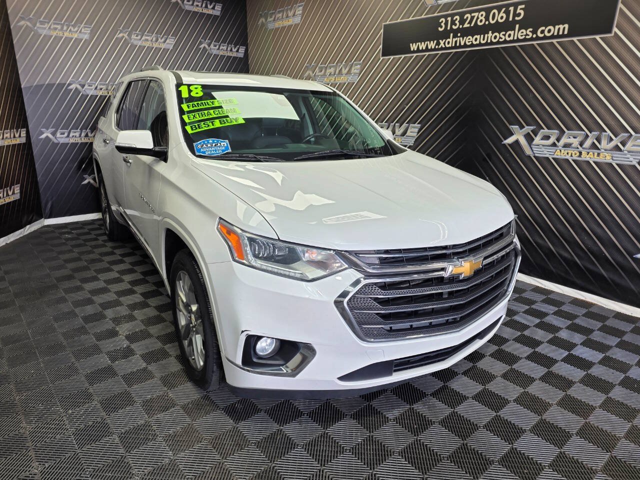 Used 2018 Chevrolet Traverse Premier w/ Driver Confidence II Package FWD image 6