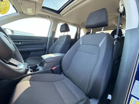 Used 2023 Honda CR-V EX image 6
