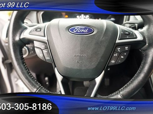 Used 2017 Ford Fusion SE w/ Fusion SE Technology Package FWD image 24