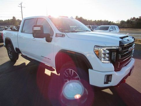 Used 2021 GMC Sierra 2500 AT4 w/ AT4 Premium Plus Package image 6
