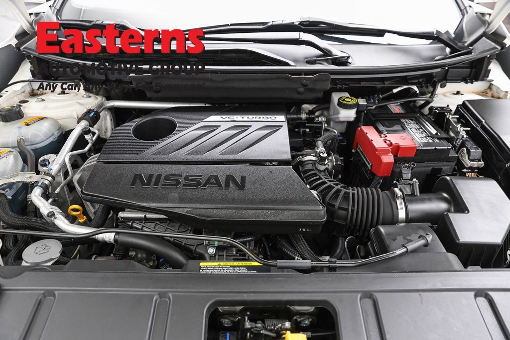 Used 2023 Nissan Rogue S AWD/4WD image 9