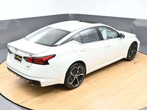 Used 2023 Nissan Altima 2.5 SR AWD/4WD image 44
