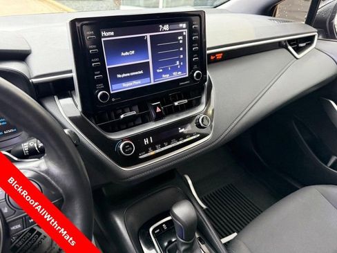 Used 2021 Toyota Corolla SE image 25