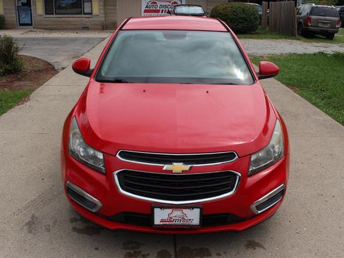 Used 2015 Chevrolet Cruze LT FWD image 4