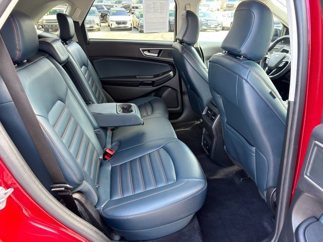 Used 2024 Ford Edge SEL w/ Sport Appearance Package AWD/4WD image 10