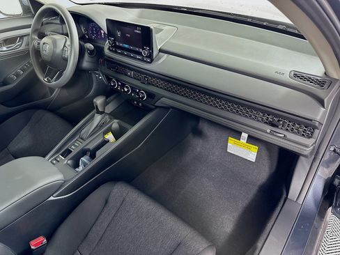 Used 2025 Honda Accord LX image 22