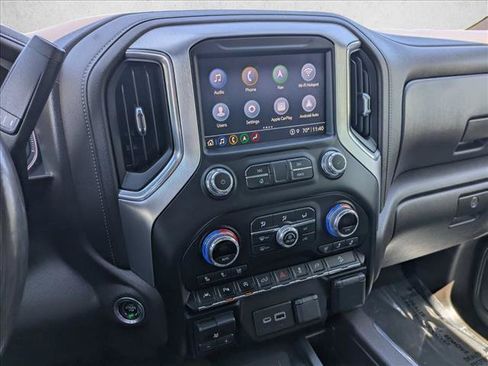 Used 2021 GMC Sierra 1500 SLT w/ SLT Premium Plus Package AWD/4WD image 16