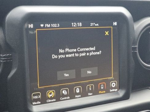 Used 2021 Jeep Wrangler Unlimited Sahara image 11