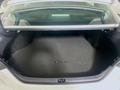 Used 2024 Toyota Camry SE FWD image 27