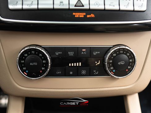 Used 2017 Mercedes-Benz GLE 43 AMG 4MATIC image 32