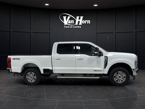 Used 2026 Ford F250 Lariat AWD/4WD image 8