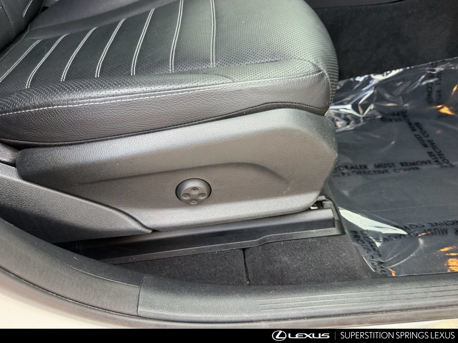 Used 2022 Mercedes-Benz GLC 300 4MATIC image 14
