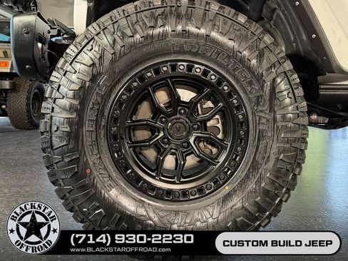 Used 2021 Jeep Wrangler Unlimited Rubicon 4xe w/ Steel Bumper Group AWD/4WD image 27