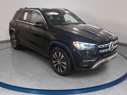 Used 2024 Mercedes-Benz GLE 350 4MATIC image 3