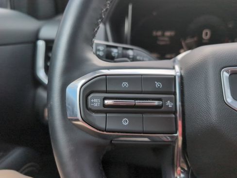 Used 2025 GMC Terrain Elevation w/ Elevation Premium Package AWD/4WD image 20