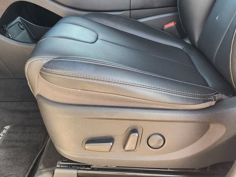 Used 2023 Hyundai Santa Fe SEL w/ Premium Package FWD image 23