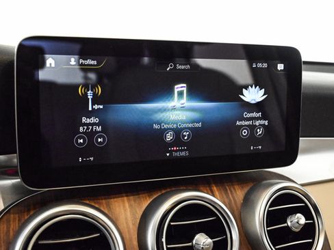 Used 2022 Mercedes-Benz GLC 300 4MATIC image 14