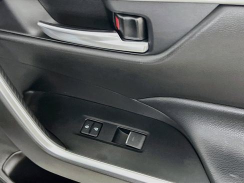 Used 2025 Toyota RAV4 XLE w/ Convenience Package FWD image 32