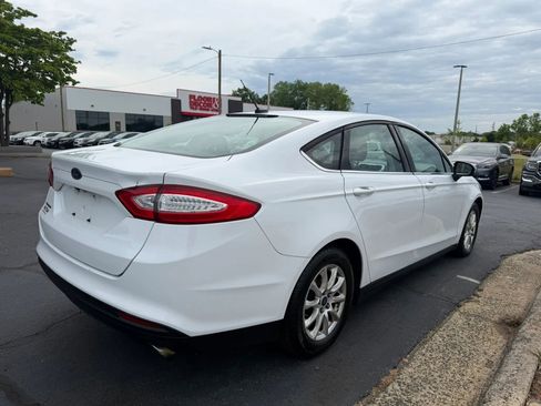Used 2016 Ford Fusion S FWD image 7