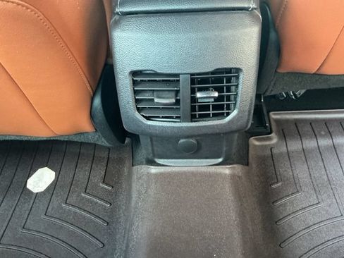Used 2019 Ford Fusion Titanium FWD image 27