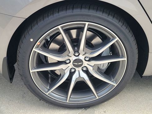 New 2026 Genesis G70 2.5T Prestige image 3