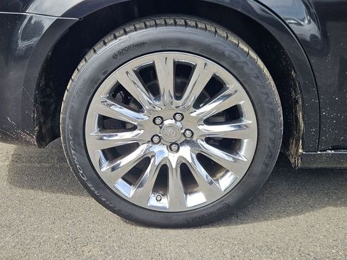 Used 2009 Chrysler 300 C RWD image 9