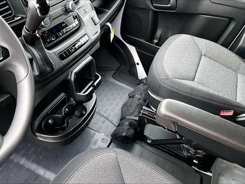 New 2026 RAM ProMaster 2500 w/ Upfitter's Prep Package FWD image 7