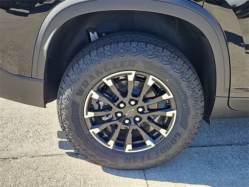 New 2026 Chevrolet Traverse Z71 w/ Driver Confidence Package image 5