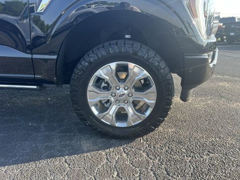 Certified 2022 Ford F150 Platinum w/ Equipment Group 701A High image 12