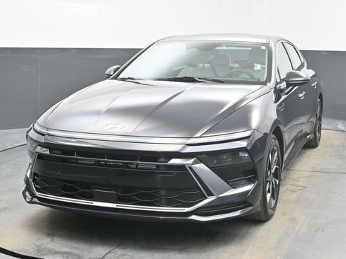 Used 2025 Hyundai Sonata SEL image 4