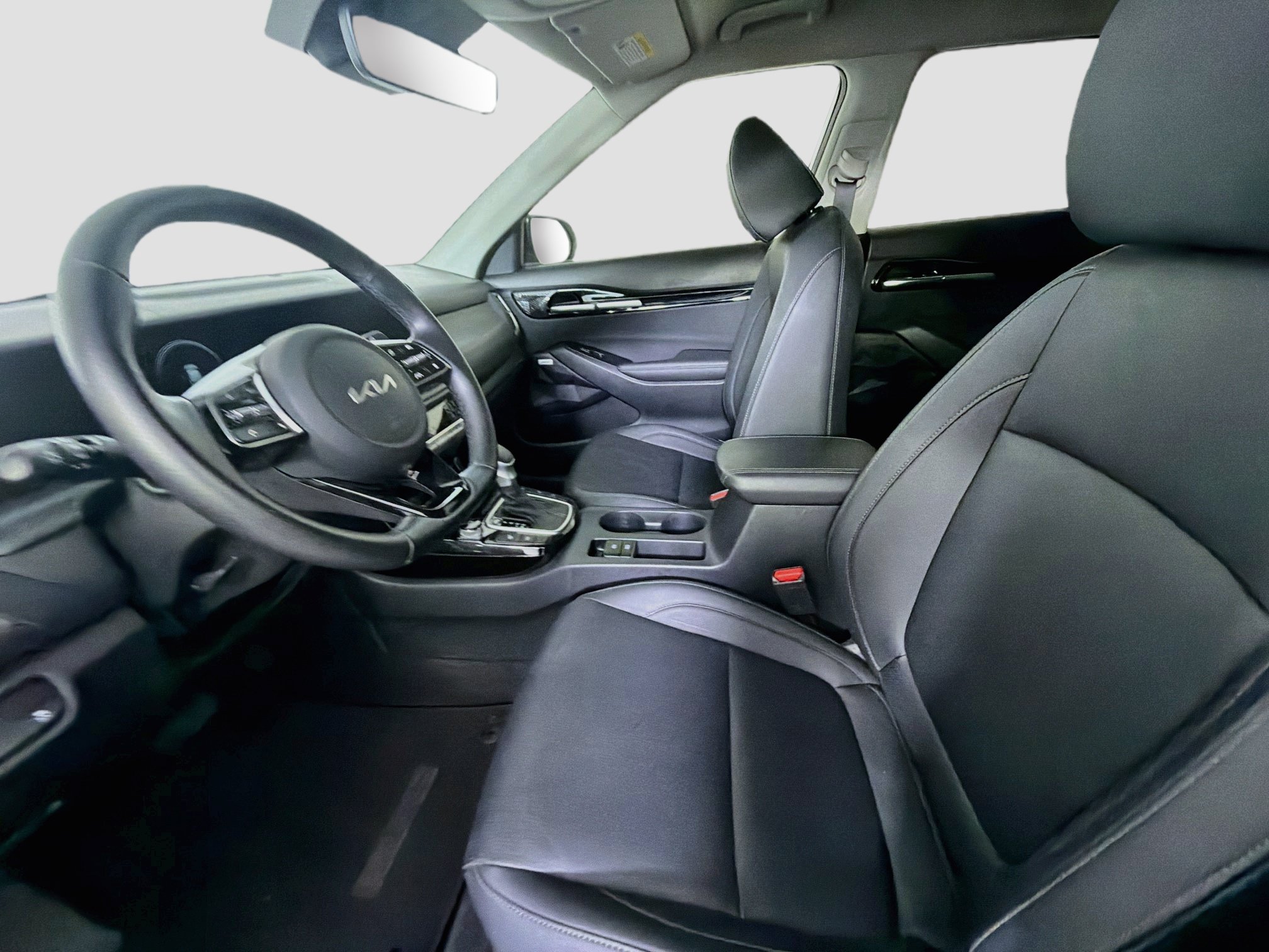 Used 2024 Kia Seltos SX AWD/4WD image 13
