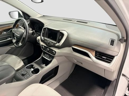 Used 2018 GMC Terrain SLE w/ Driver Convenience Package FWD image 26
