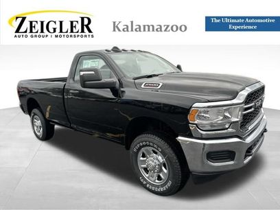 New 2024 RAM 2500 Tradesman w/ Chrome Appearance Group