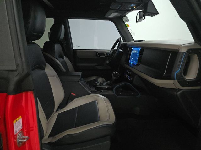 Used 2021 Ford Bronco Wildtrak AWD/4WD image 8