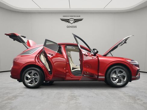 New 2026 Genesis GV70 2.5T Select image 21