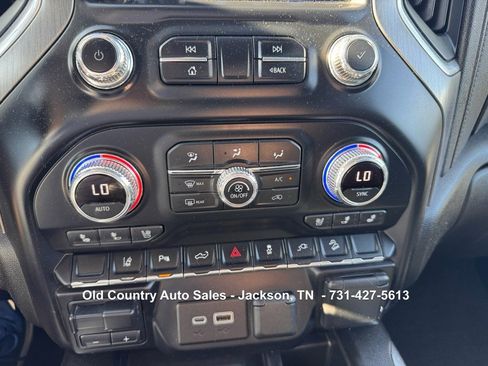 Used 2022 GMC Sierra 2500 Denali w/ Denali Ultimate Package AWD/4WD image 27