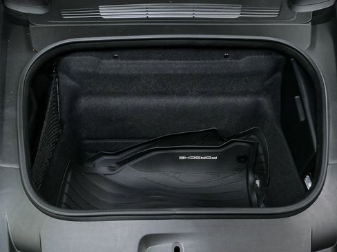 Used 2023 Porsche 911 Carrera T image 33