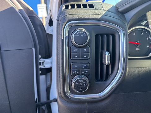 Used 2022 Chevrolet Silverado 2500 High Country w/ Safety Package II image 10