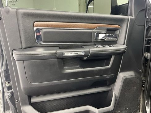 Used 2018 RAM 2500 Laramie w/ Sport Appearance Group image 13