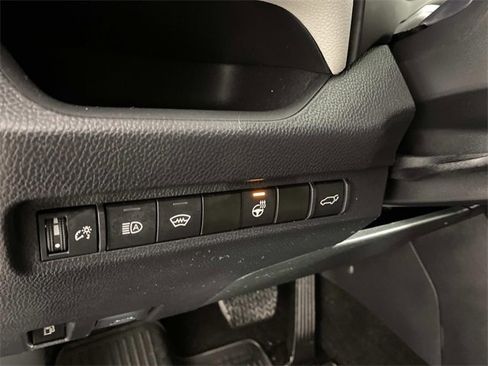 Used 2024 Toyota RAV4 XLE image 15